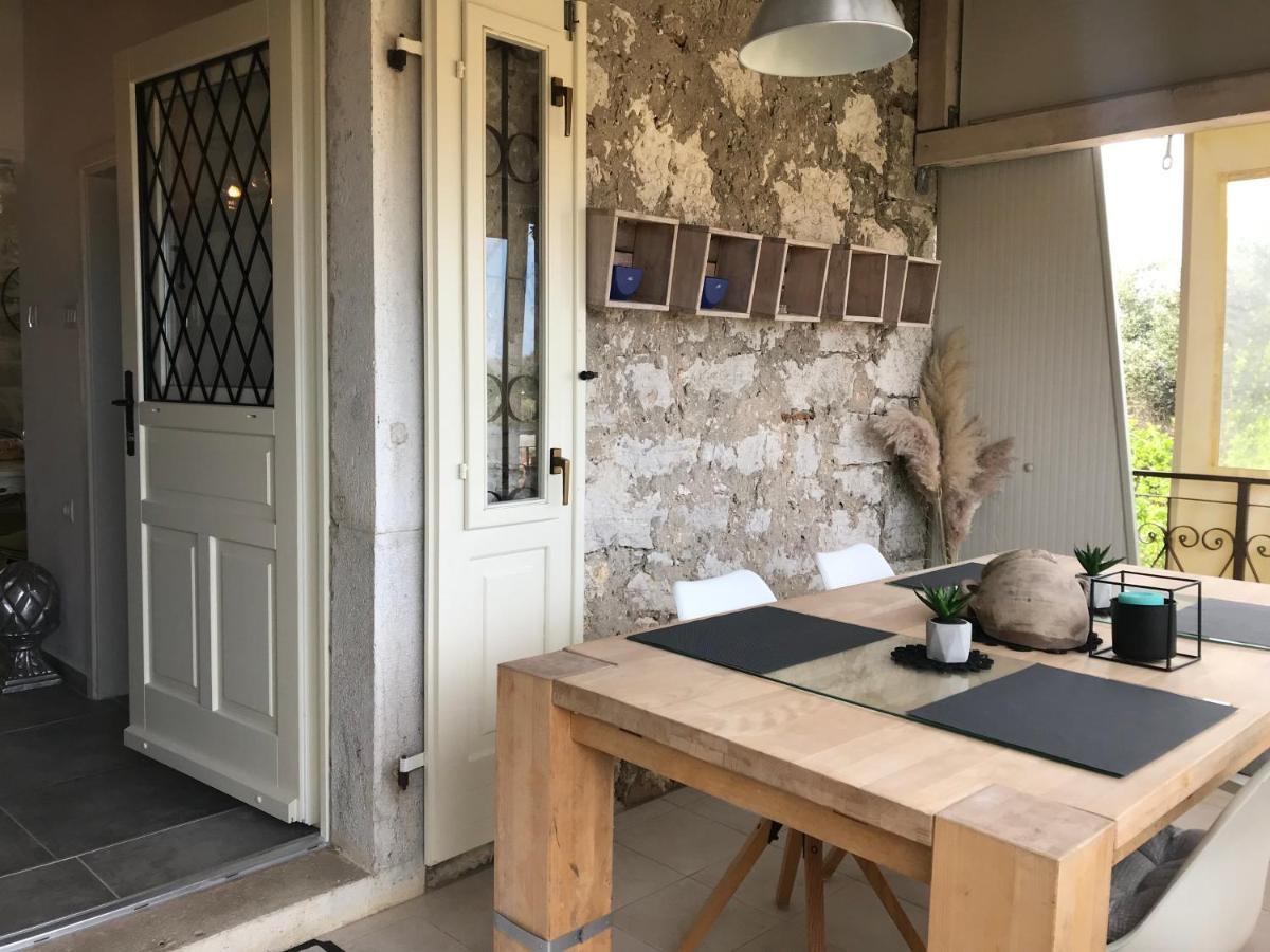 Stone House Chiara Seaview Leilighet Funtana Eksteriør bilde