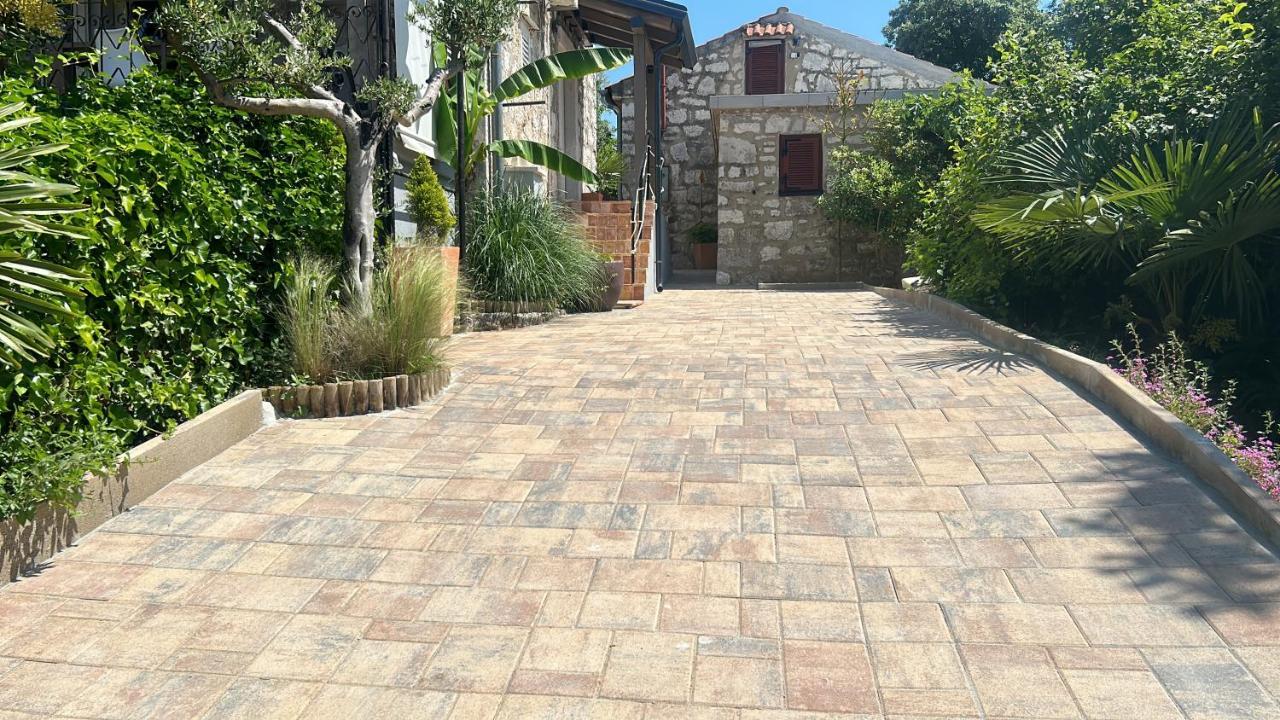 Stone House Chiara Seaview Leilighet Funtana Eksteriør bilde